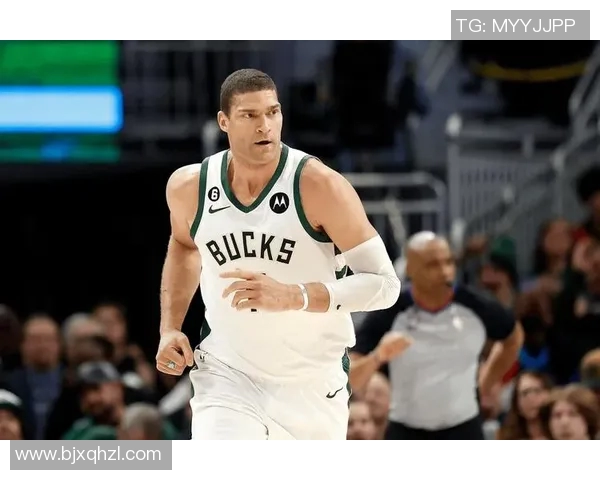 布鲁克洛佩斯：从NBA巨星到篮球战术的创新者与领航者